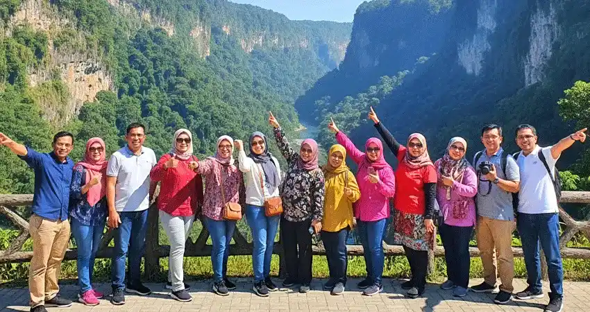 Paket Tour Padang Lembah Harau 1 Hari