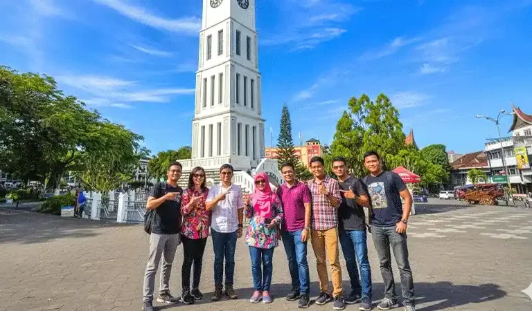 Paket Wisata Tour Padang Bukittinggi Murah 4 Hari 3 Malam