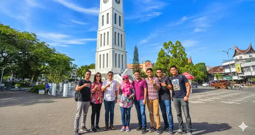 Paket Wisata Tour Padang Bukittinggi Murah 4 Hari 3 Malam