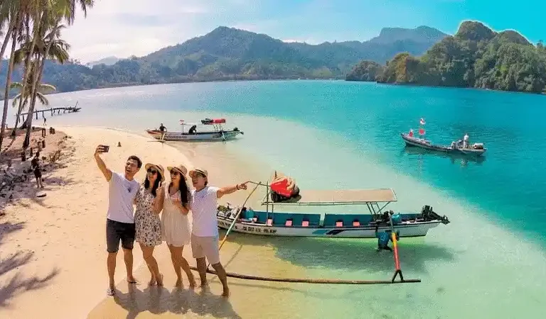 Pulau Mandeh: Surga Wisata Bahari di Pesisir Selatan Sumatera Barat