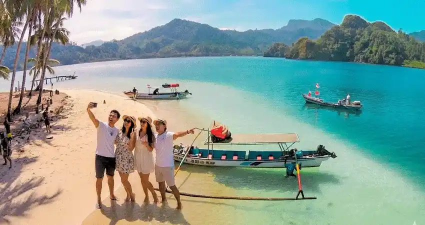 Pulau Mandeh: Surga Wisata Bahari di Pesisir Selatan Sumatera Barat