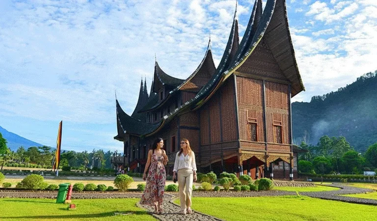 Tips Liburan ke Padang Bukittinggi – Panduan Wisata Lengkap